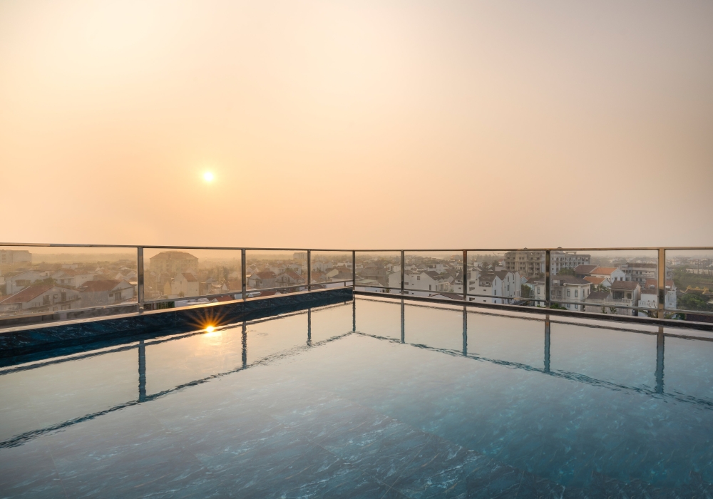 Sky Pool Bar